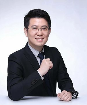 秦雪征