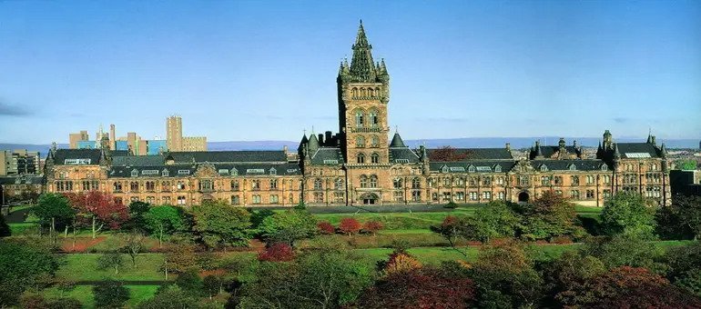 英國愛丁堡龍比亞大學(xué)