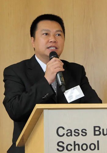 柯卡生—柯卡生老師簡介—高級經濟師